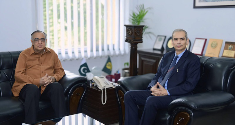 The Federal Tax Ombudsman Mr. Zafar Ul Haq Hijazi calling on the Wafaqi Mohtasib (Federal Ombudsman) Mr. Naveed Kamran Baloch in his office on March 11th, 2026.